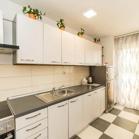 Mihaela Apartman *